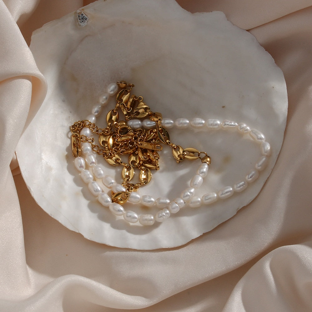 The Alice Necklace
